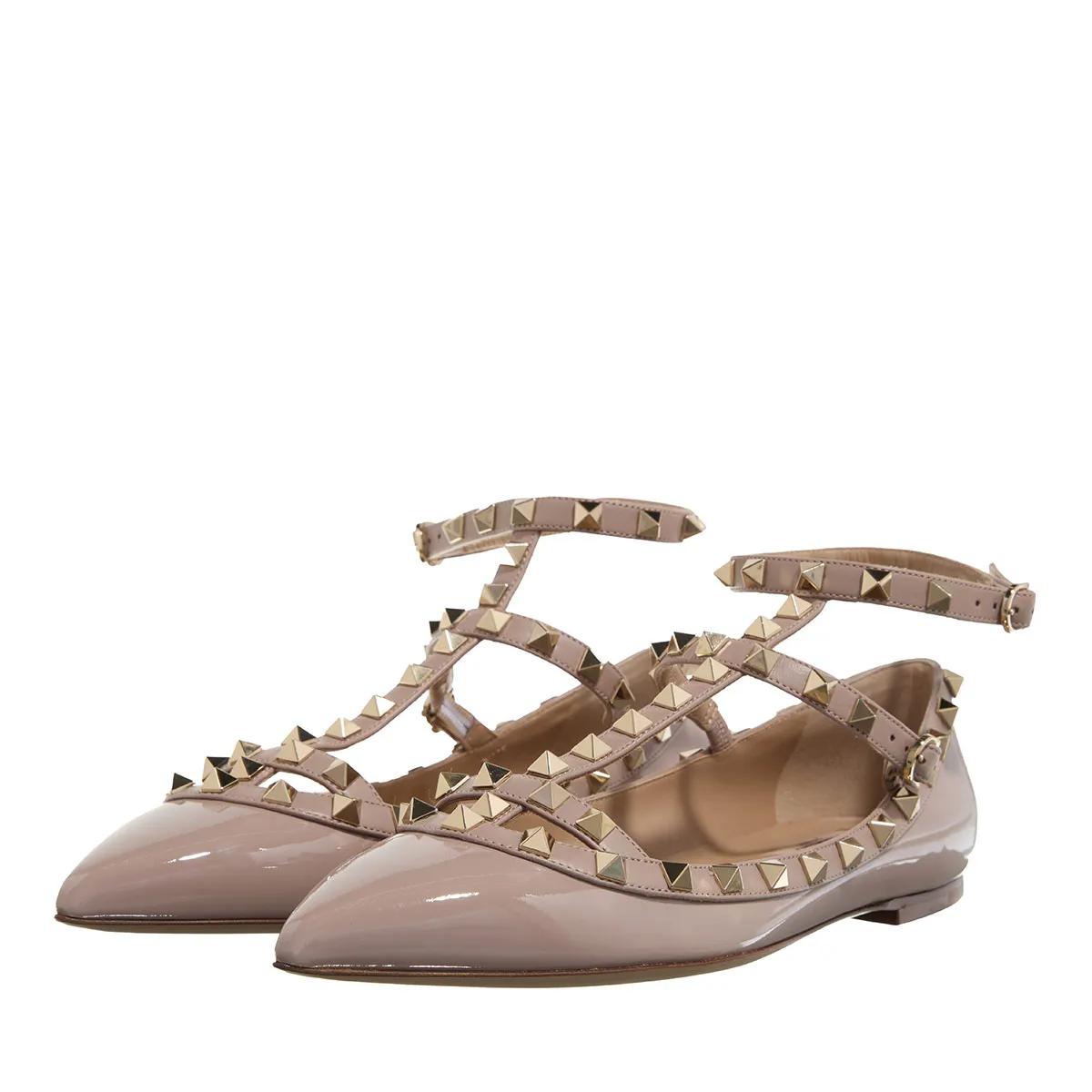 Valentino Garavani Loafers Ballerina Rockstud in poeder roze