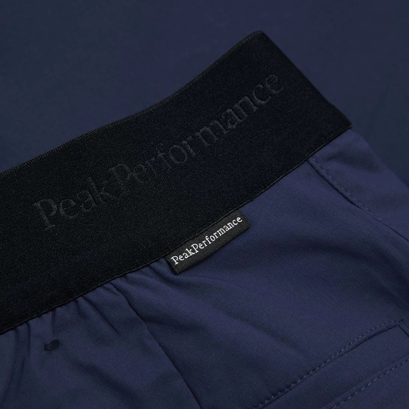 Peak Performance Freizeithose Sportive Shorts blau(Image 4)