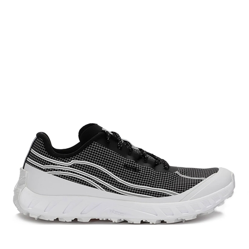 norda Low-Top Sneaker Black And White Trail Running Sneakers With Vibram Black