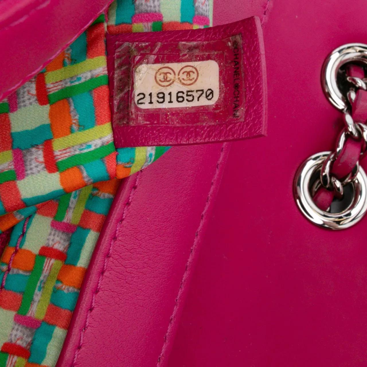 Thumbnail - Chanel Hobo Bags - Paris Seoul Small Rubber Coco Rain Flap - Gr. unisize - in Gold - für Damen