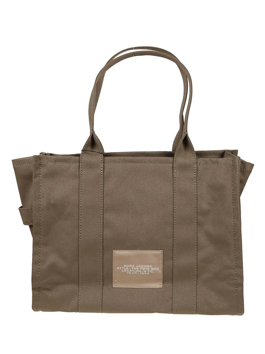Marc Jacobs Totes & shoppers Large Travel Tote in groen