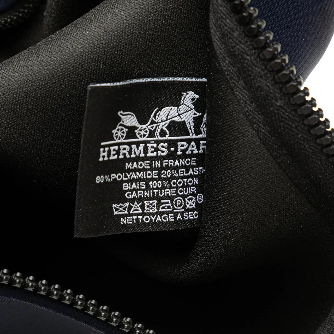 Thumbnail - Hermès Clutches - Medium Neoprene Neobain Case - Gr. unisize - in Blau - für Damen