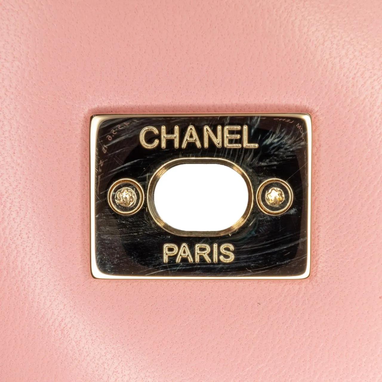 Chanel Shoppers Medium Lambskin Trendy CC Flap in poeder roze