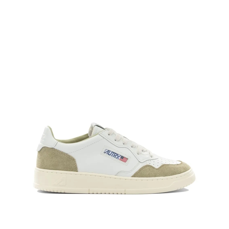 Autry International Lage-top sneaker Classic Low-Cut Sneakers With Breathable Microhole Neutrals