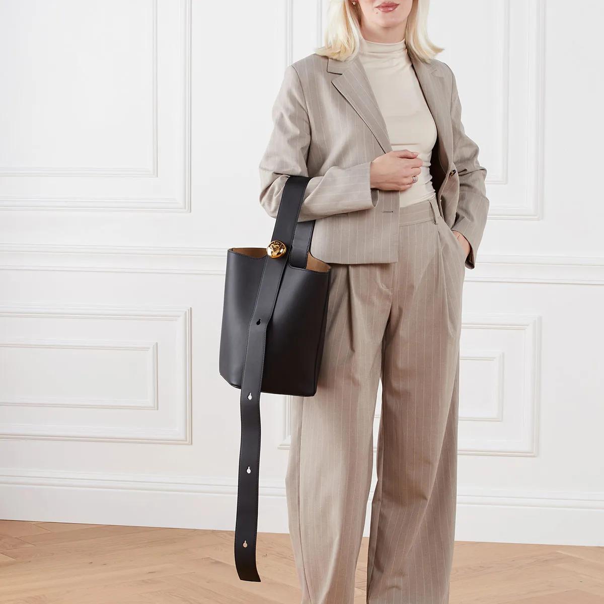 Loewe Bucket bags Medium Pebble Bucket Bag in zwart