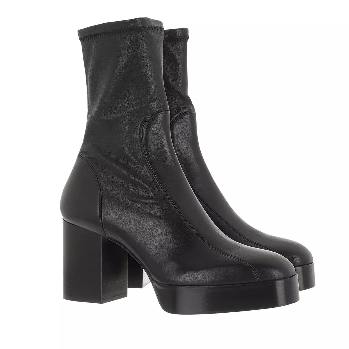 Black leather boots hot sale with block heel