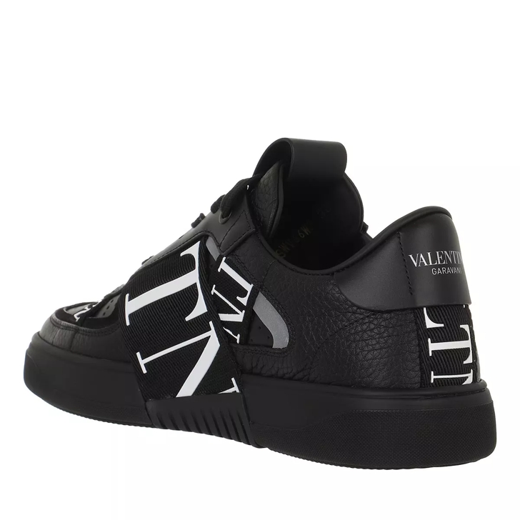 Valentino Garavani VLTN Low Top Sneakers Calf Leather Black lage