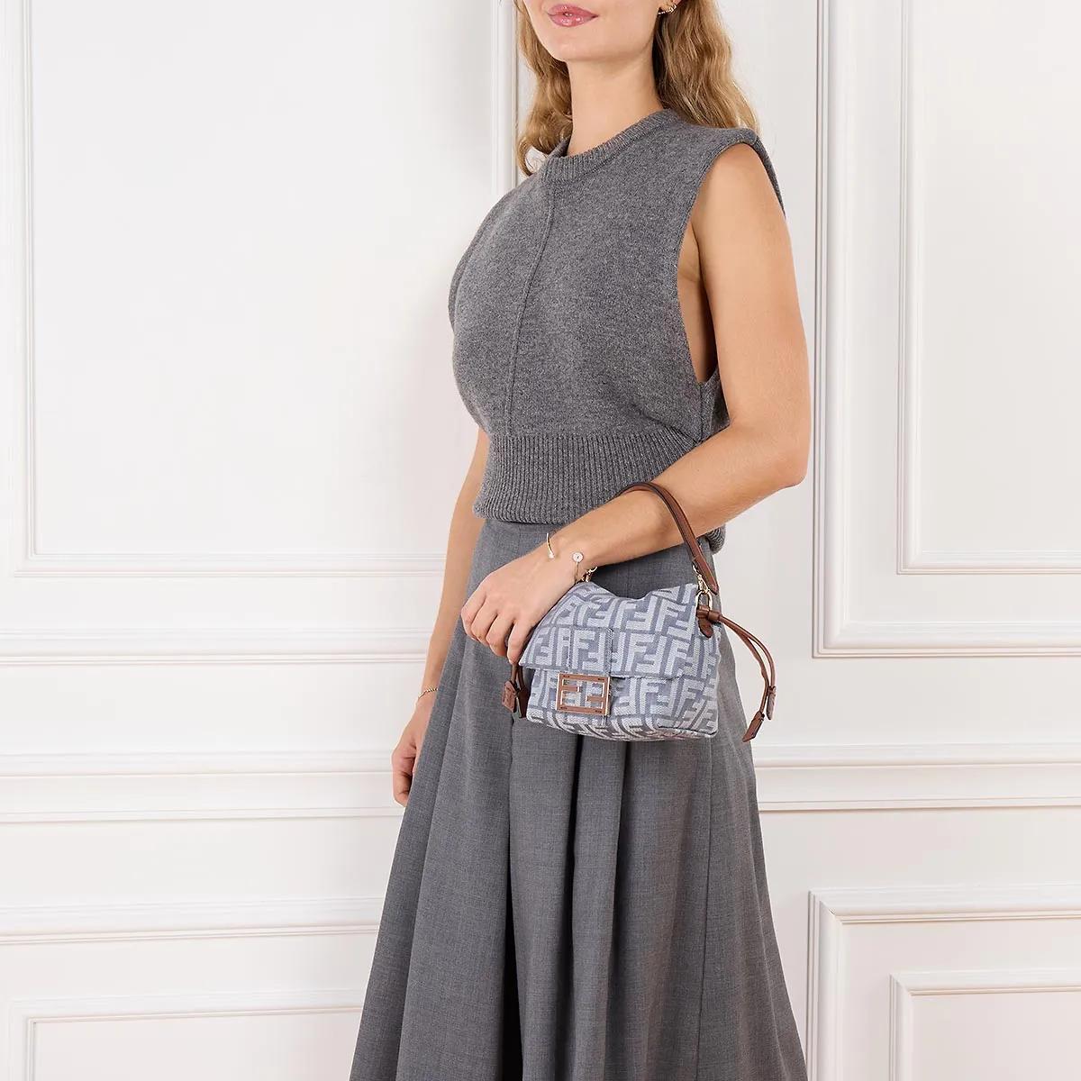 Fendi Crossbody bags Mamma Baguette Bucket Bag in grijs