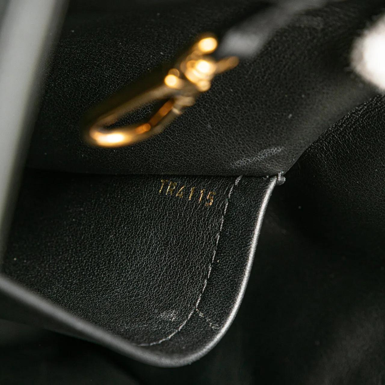 Thumbnail - Louis Vuitton Hobo Bags - Tweed Capucines MM - Gr. unisize - in Schwarz - für Damen