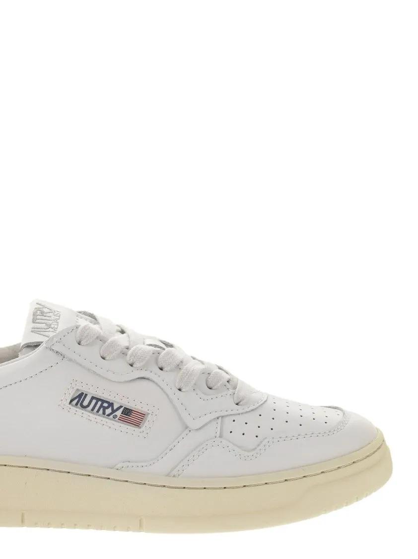 Thumbnail - Autry Low-Top Sneaker - Medalist Low - Leather Sneakers - Gr. 43 (EU) - in Weiß - für Damen