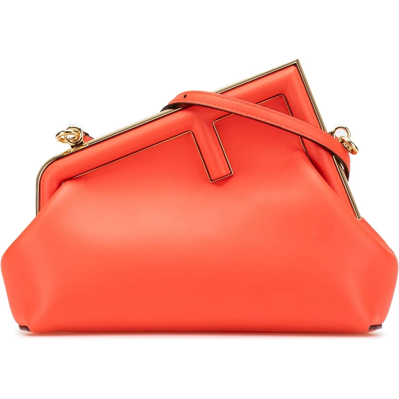 Fendi Schultertasche Small Nappa Fendi First Crossbody orange