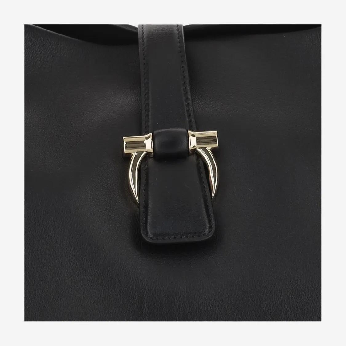 Salvatore Ferragamo Hobo bags Leather Shoulder Bag in zwart