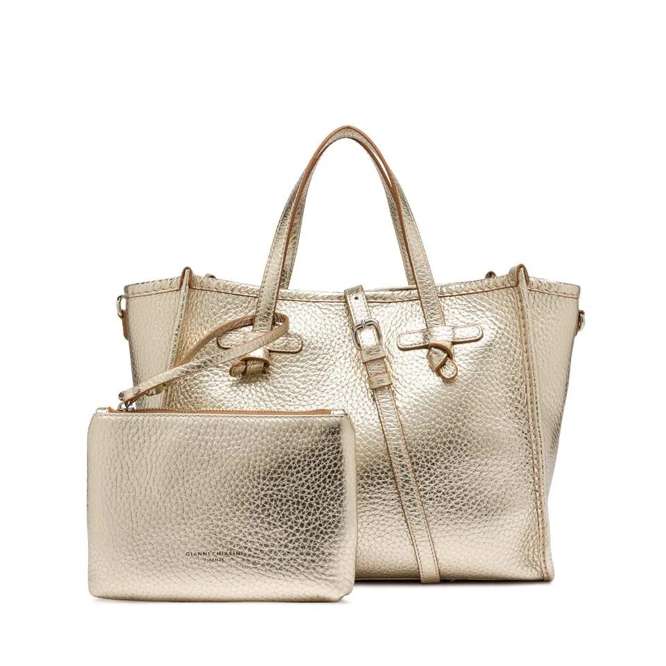 Gianni Chiarini Shoppers & Totes Marcella Textured Gold Calf Leather Bag in goud