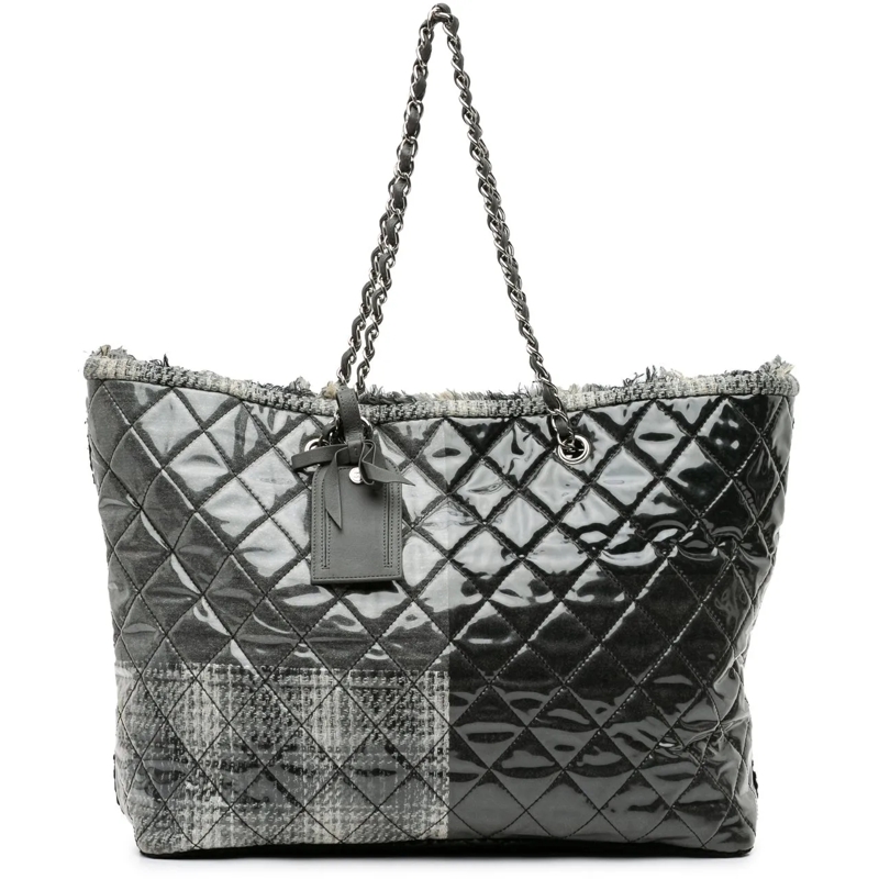 Chanel Sac à bandoulière Large Quilted Tweed and Vinyl Funny Patchwork Tote grau
