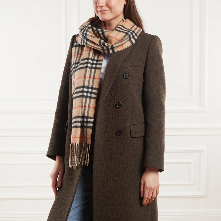 【BURBERRY】REVERSIBLE SCARF EF52E29B-0654-4871-A2F9-