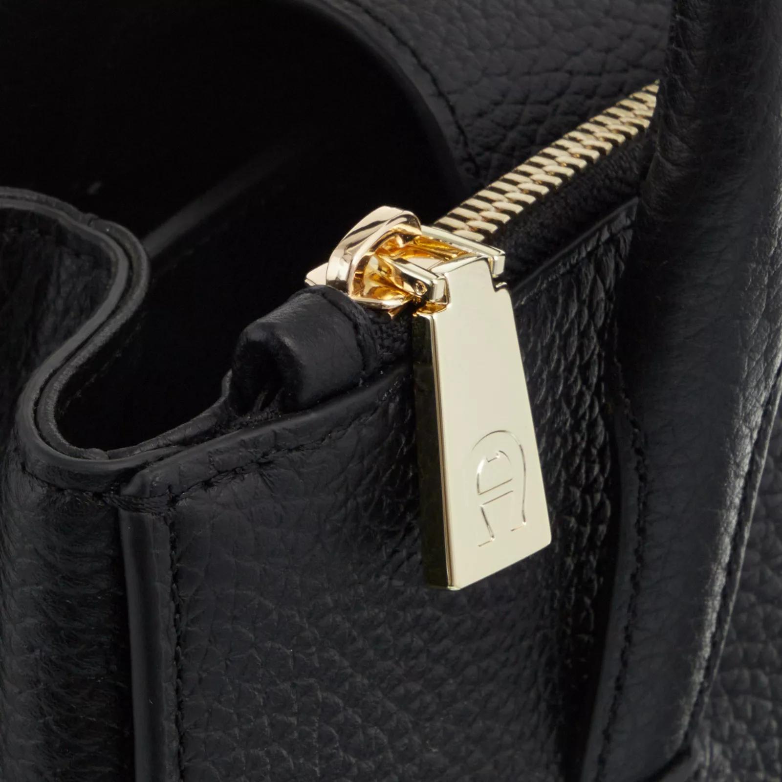 aigner Shoppers & Totes Ivy in zwart