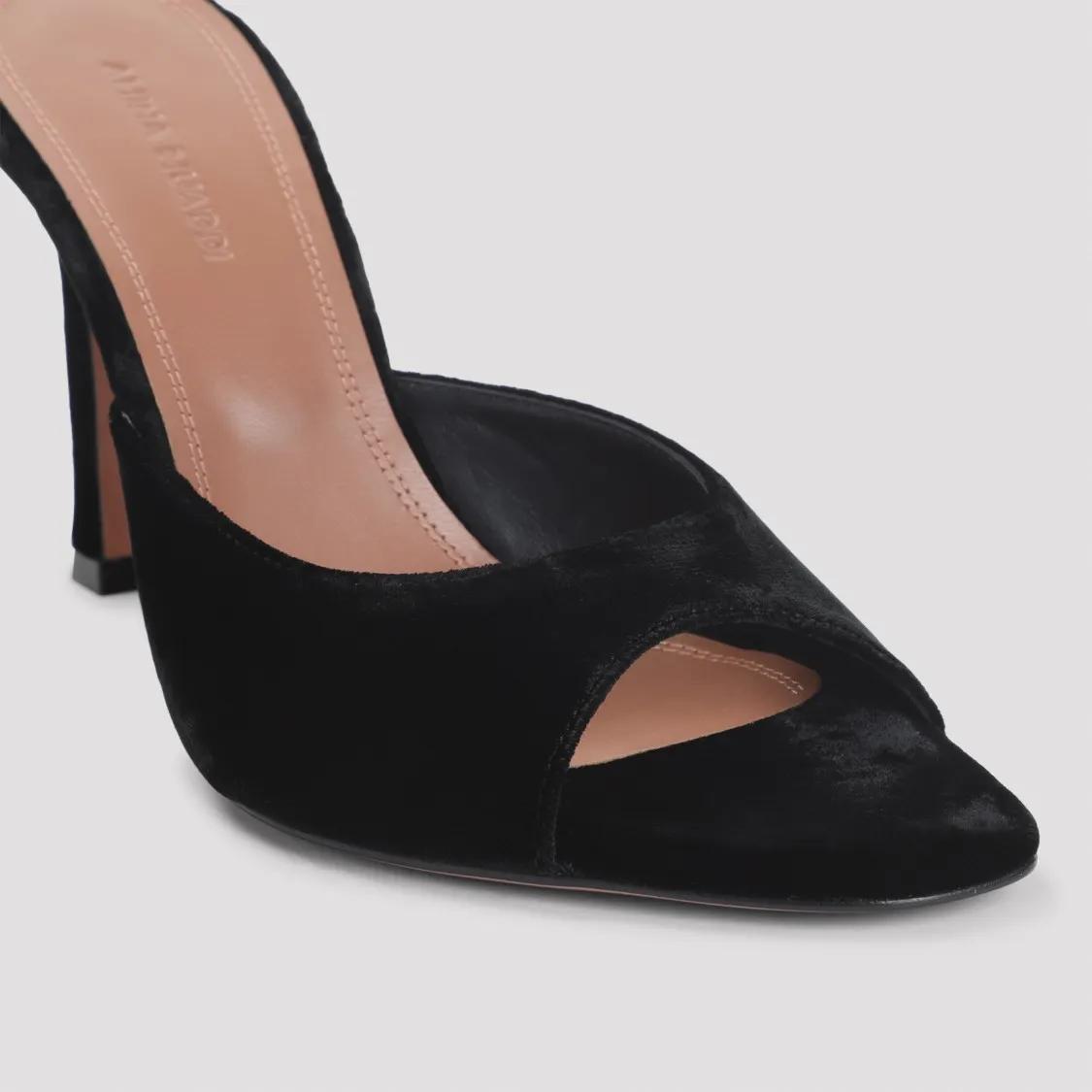 Thumbnail - Amina Muaddi Sandalen - Black Velvet Sandals With Open Almond Toe - Gr. 37 (EU) - in Schwarz - für Damen