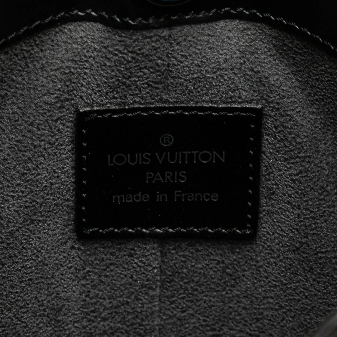 Thumbnail - Louis Vuitton Hobo Bags - Epi Demi Lune Pochette - Gr. unisize - in Schwarz - für Damen