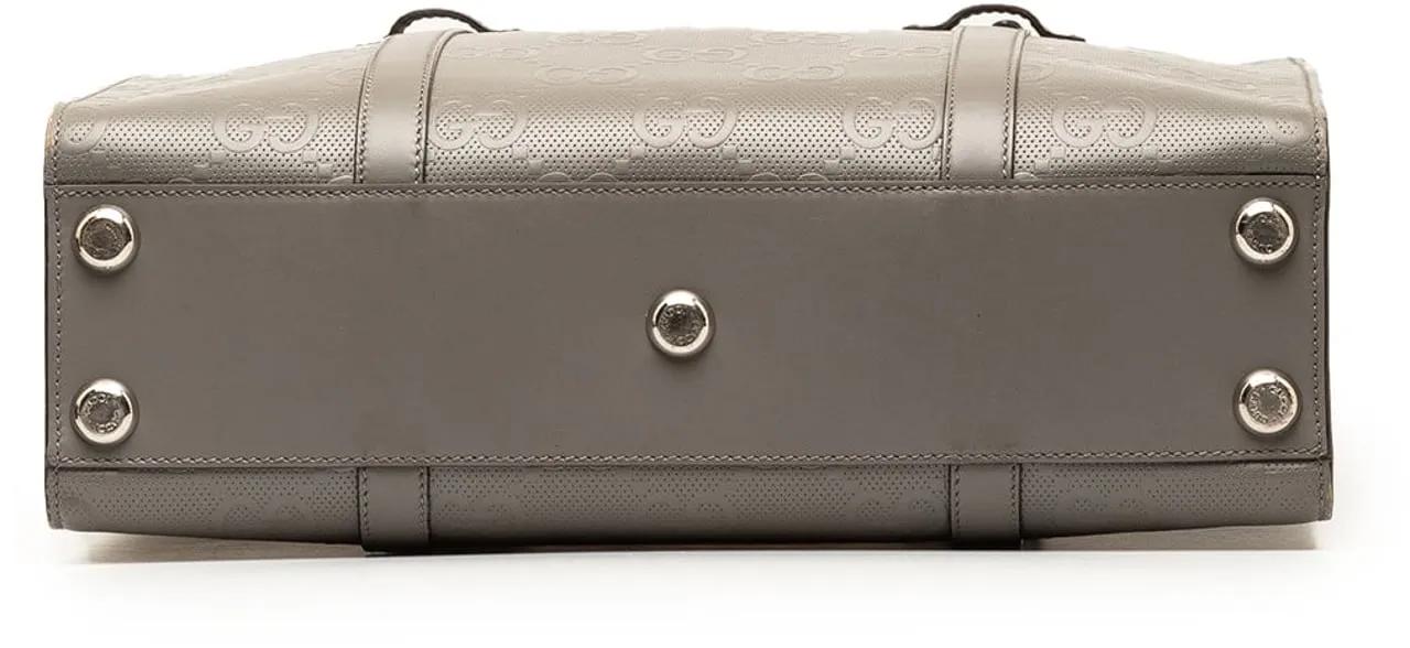 Gucci Hobo bags GG Embossed Leather Vertical Tote in grijs