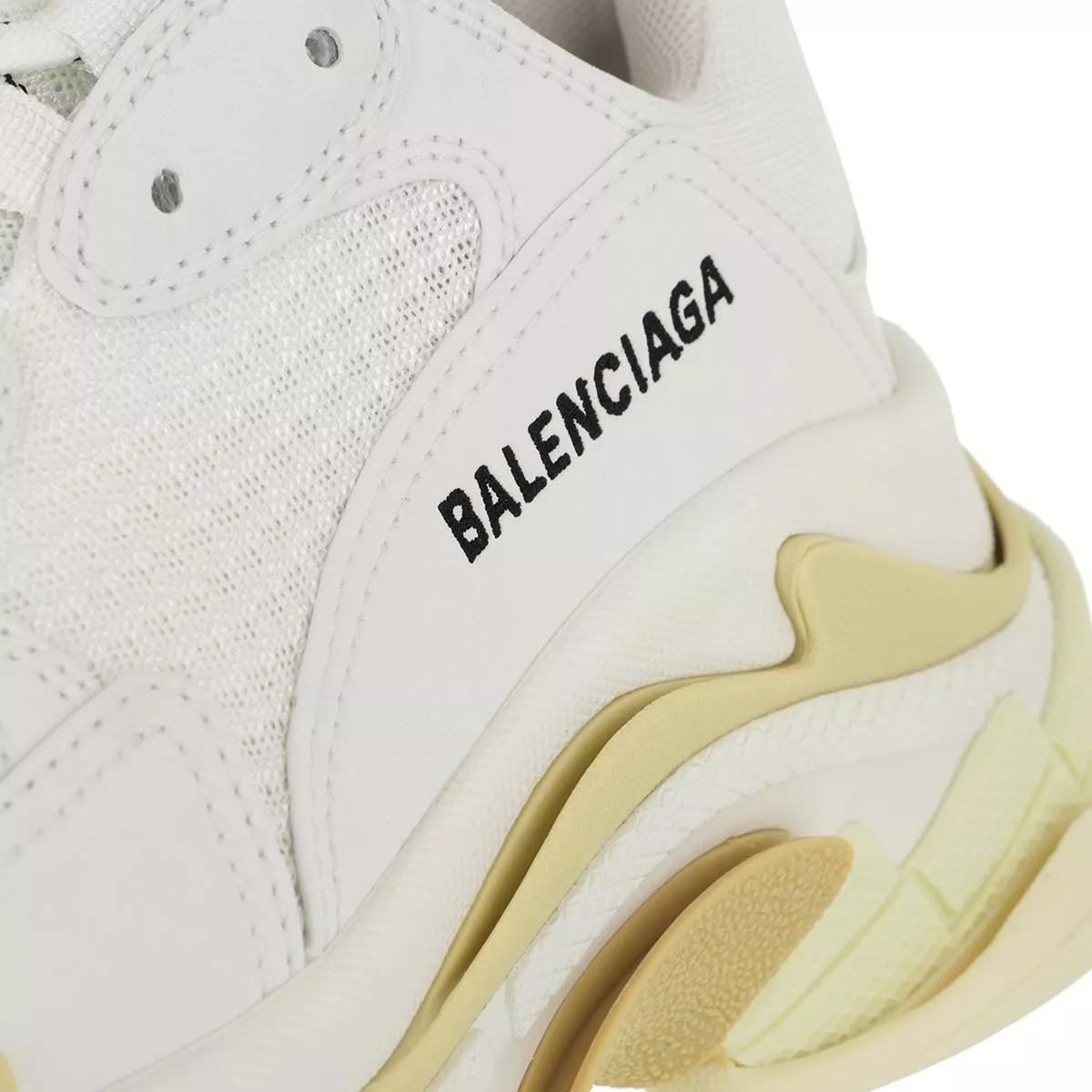 Balenciagas best sale all white