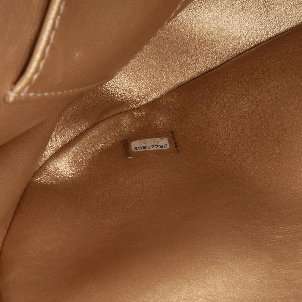 Thumbnail - Chanel Hobo Bags - CC Quilted Lambskin Coco Midnight Camera Bag - Gr. unisize - in Schwarz - für Damen