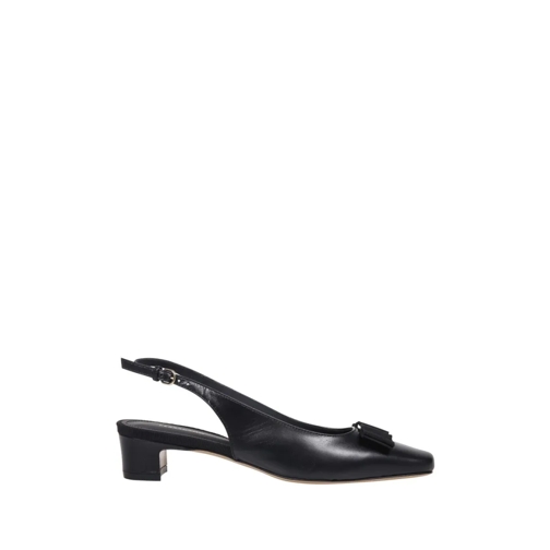 Salvatore Ferragamo Pump Rivada Sling Pump Black