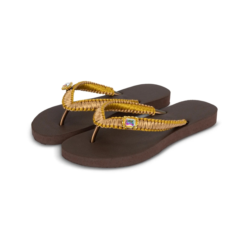 UZURII Flip Flops flip flop Taupe Macrame Switch mocca(Image 13)