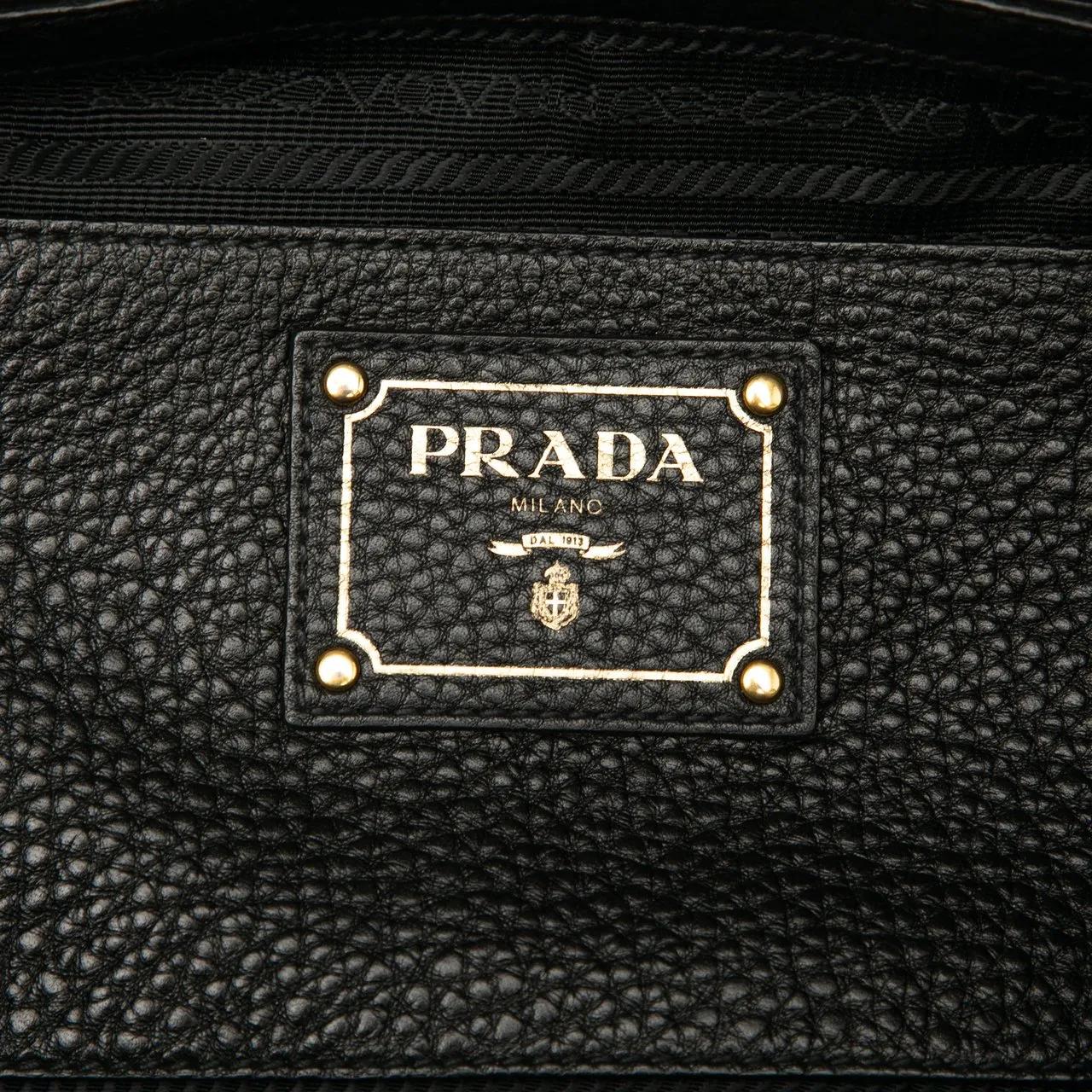 Thumbnail - Prada Hobo Bags - Vitello Daino Open Convertible Tote - Gr. unisize - in Schwarz - für Damen