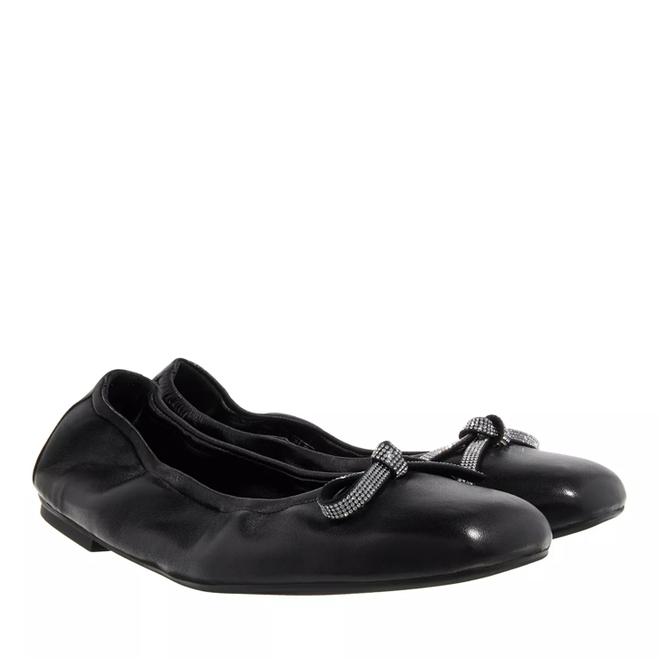 Stuart weitzman best sale leather ballet flats