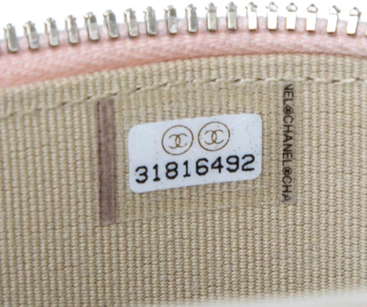 Thumbnail - Chanel Hobo Bags - Mini Quilted Lambskin Pearl Crush Vanity Case With - Gr. unisize - in Gold - für Damen