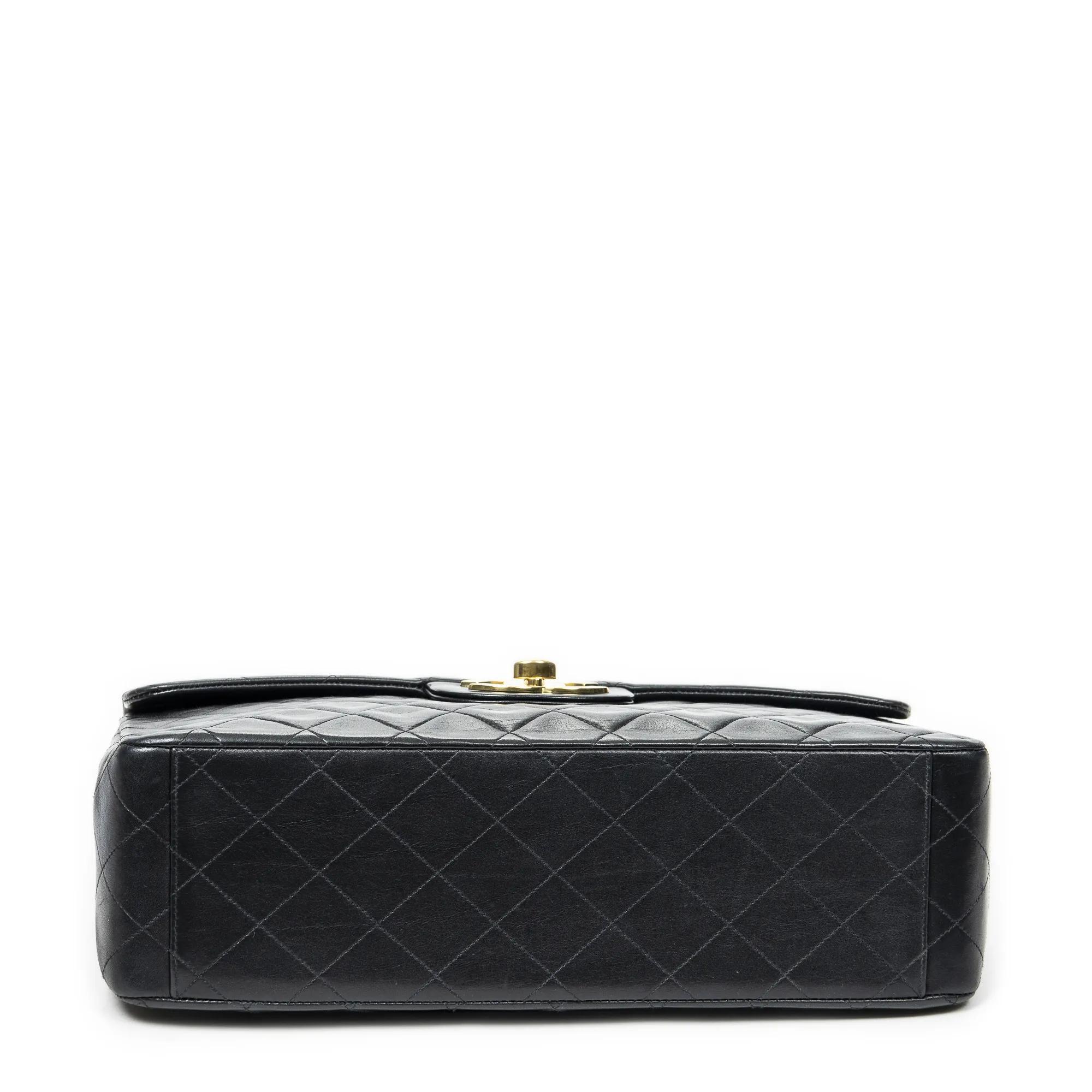 Thumbnail - Chanel Crossbody Bags - Maxi Jumbo XL Flap - Gr. unisize - in Schwarz - für Damen