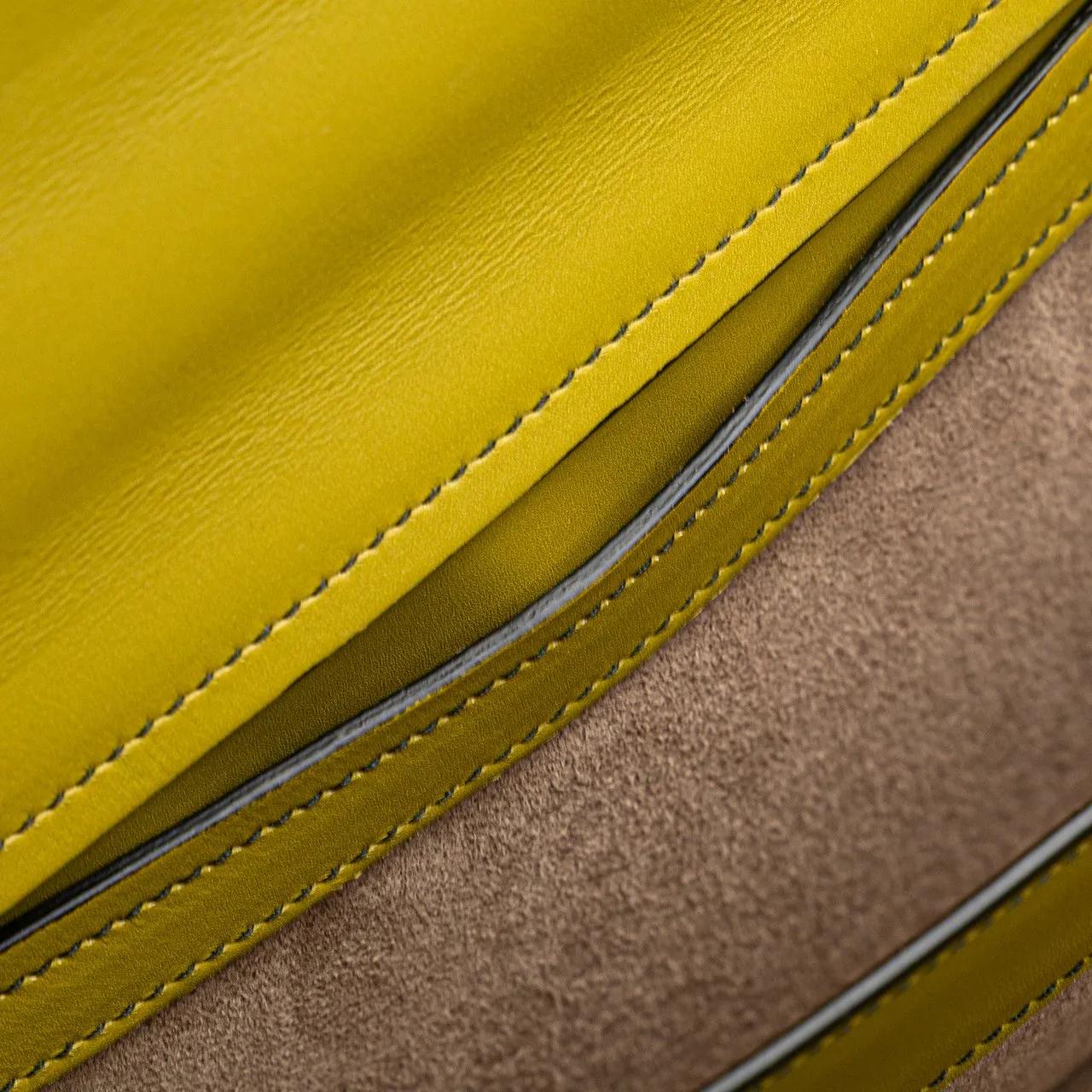 Thumbnail - Bottega Veneta Hobo Bags - Bicolor Leather City Knot Shoulder Bag - Gr. unisize - in Braun - für Damen