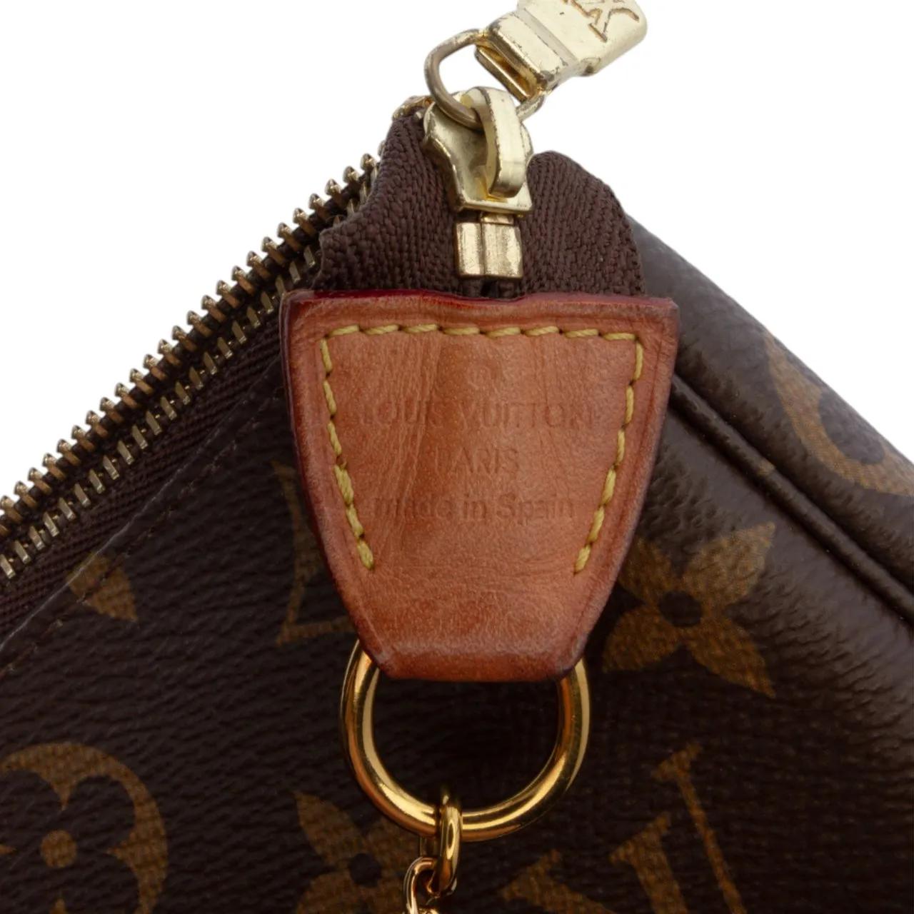 Thumbnail - Louis Vuitton Crossbody Bags - Monogram Mini Pochette Accessoires - Gr. unisize - in Braun - für Damen