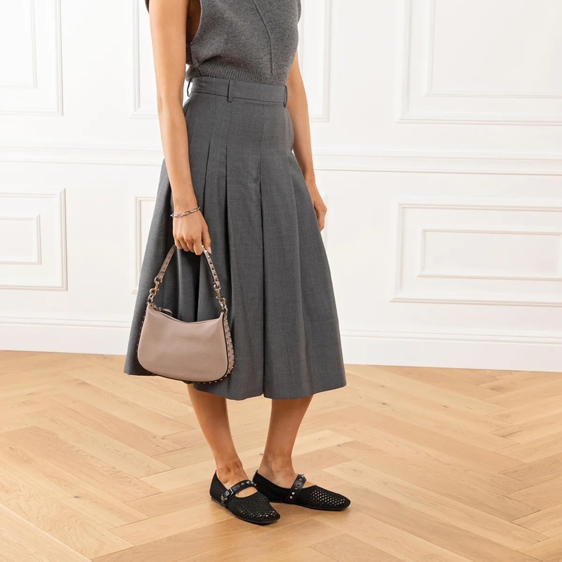 Valentino Garavani Hobo Bag Small Hobo Rockstud Poudre(Image 3)