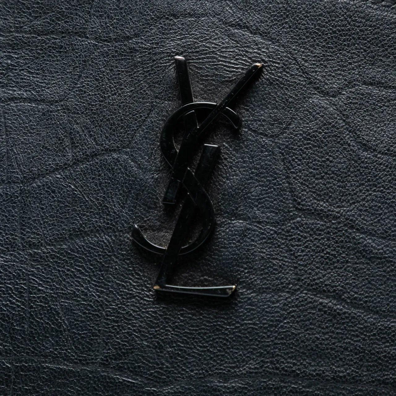 Thumbnail - Saint Laurent Clutches - Croc Embossed Monogram Zip Pouch - Gr. unisize - in Schwarz - für Damen