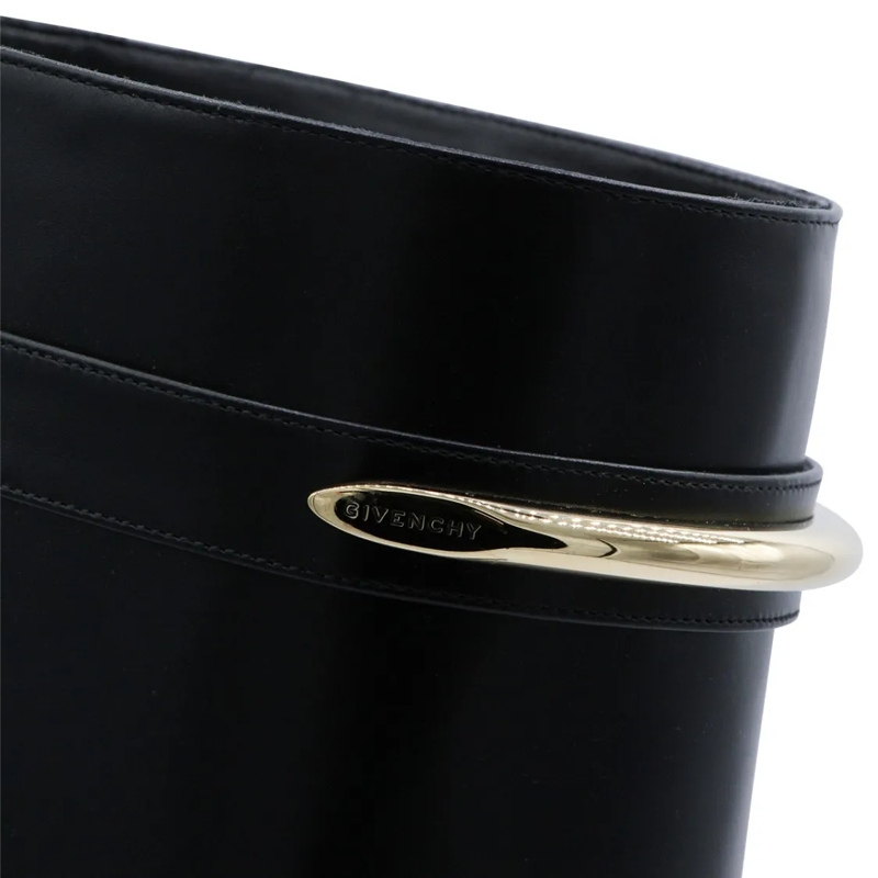 Givenchy Stiefel Black Knee-High Leather Boots Black(Image 4)