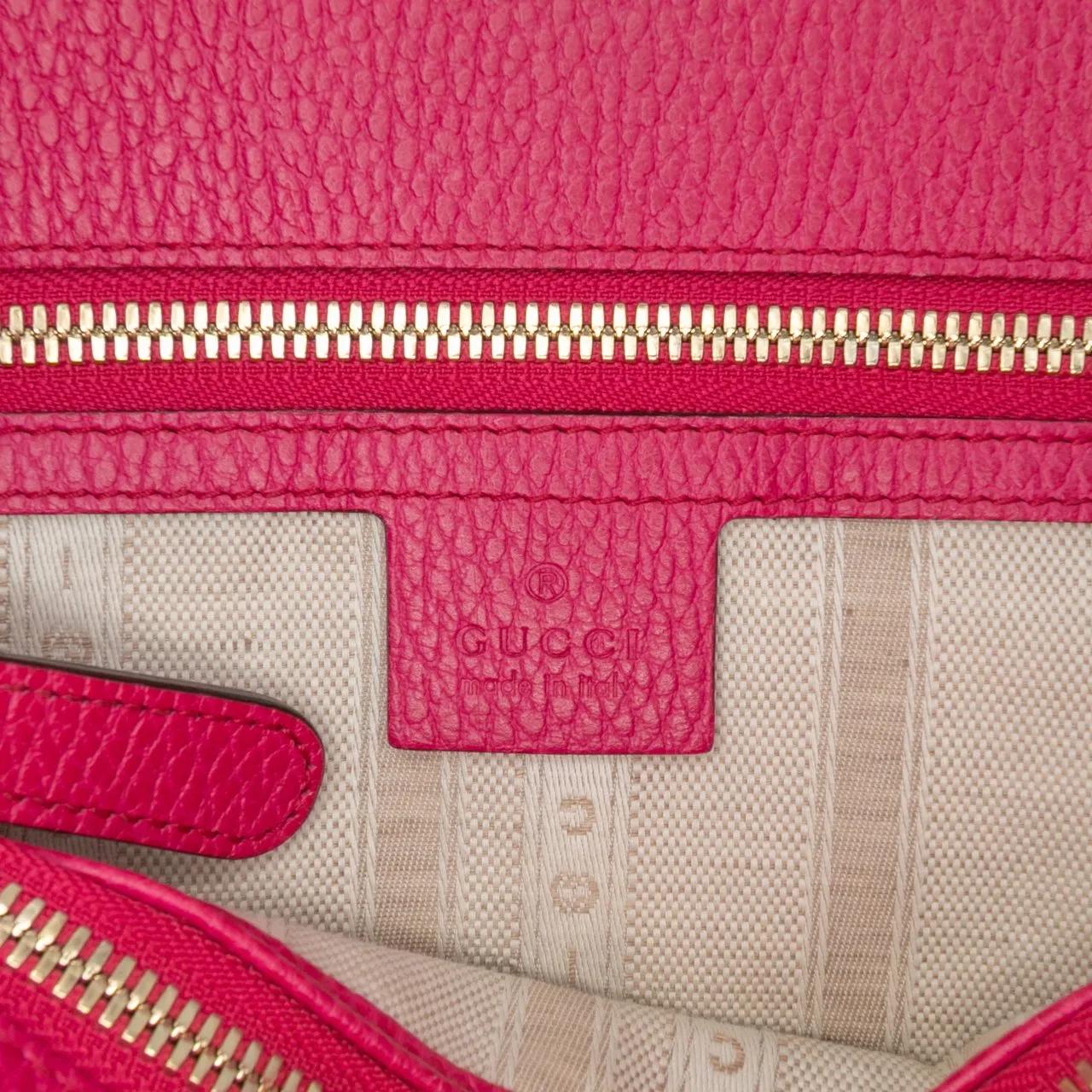 Thumbnail - Gucci Hobo Bags - Calfskin Swing Top Handle Satchel - Gr. unisize - in Gold - für Damen