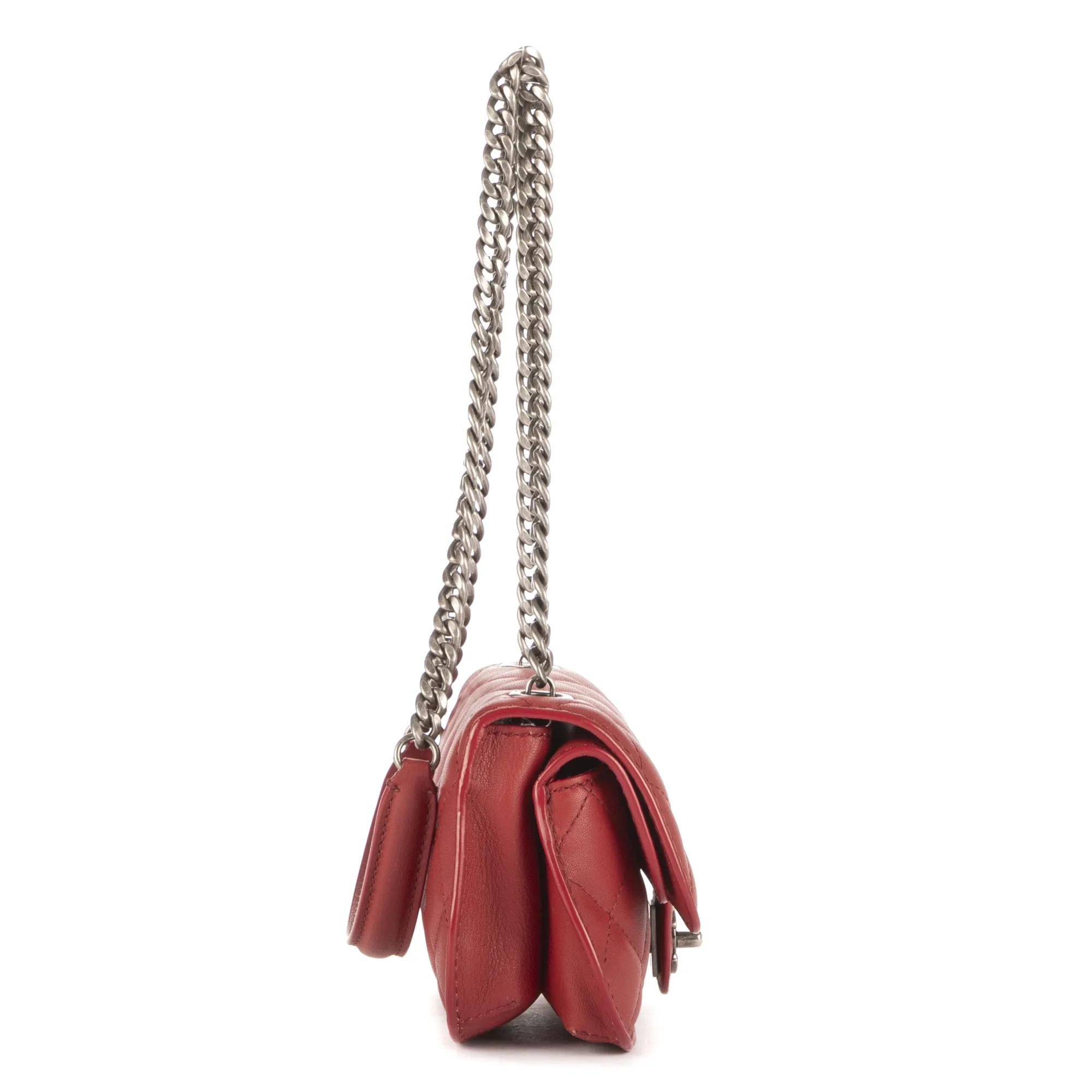 Thumbnail - Chanel Crossbody Bags - Small Chain Crossbody - Gr. unisize - in Rot - für Damen