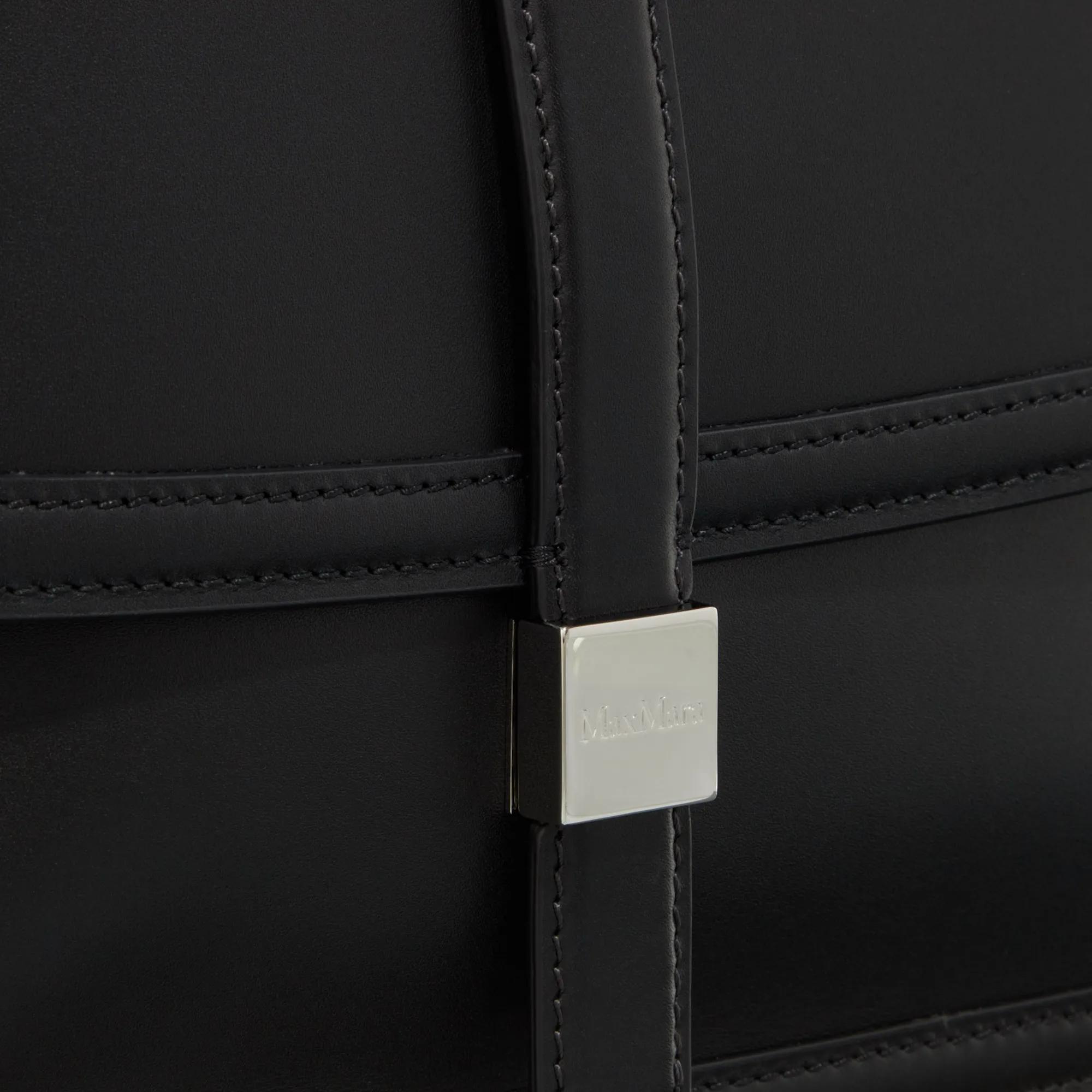 Max Mara Hobo bags Bianca in zwart
