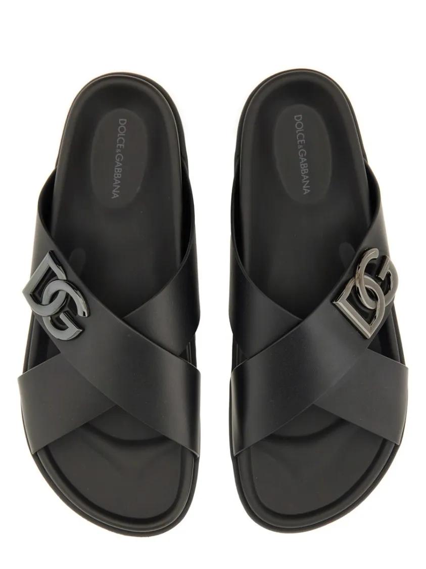 Thumbnail - Dolce&Gabbana Loafer - Calfskin Sandal With Cross-Over Straps - Gr. 42 (EU) - in Schwarz - für Damen