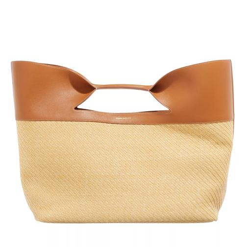 Alexander McQueen Handbag With Logo Print Natural/Tan Rymlig shoppingväska