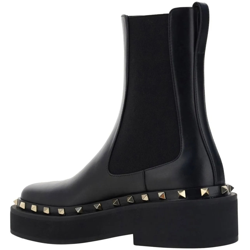 Valentino Garavani Chelsea Boots Platform Plain Toe Round Boots Black(Image 4)