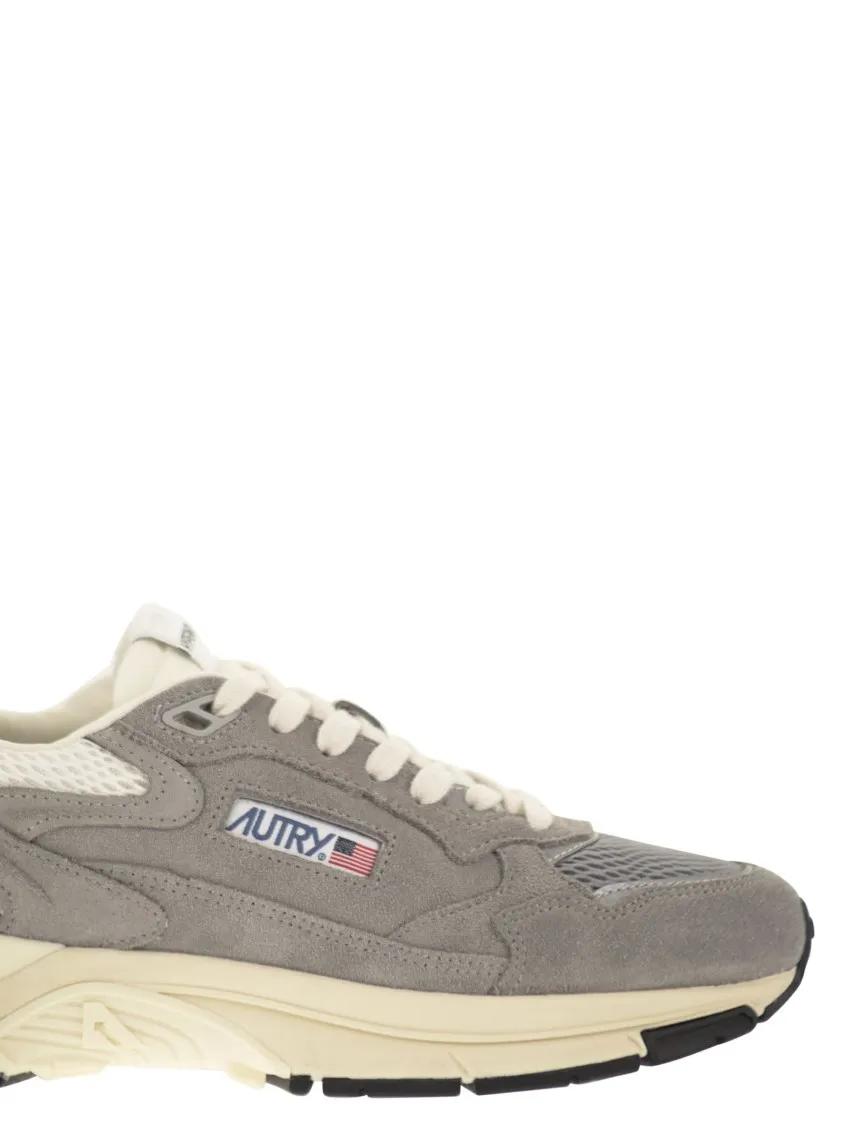 Thumbnail - Autry Low-Top Sneaker - Hyperway - Suede And Mesh Trainers - Gr. 43 (EU) - in Beige - für Damen