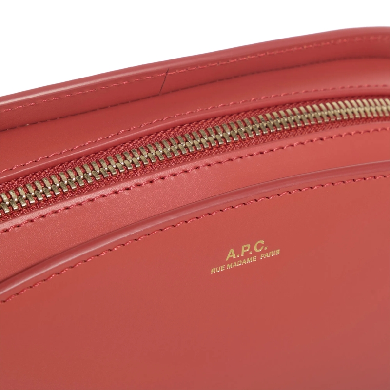 A.P.C. Schultertasche Sac Demi-Lune Cherry(Image 4)