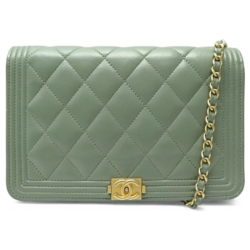Chanel Briefcase CHANEL BOY WALLET ON CHAIN HANDTASCHE AUS GRÃœNEM  grün