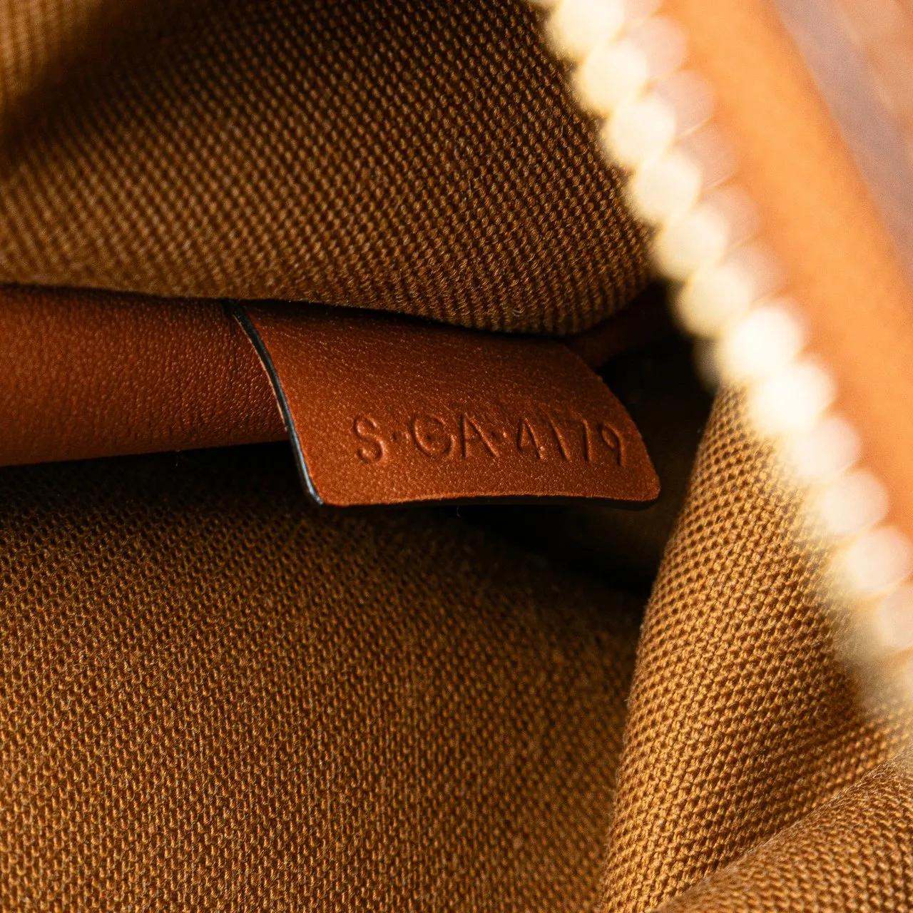 Thumbnail - Celine Hobo Bags - Triomphe Coated Canvas Clutch On Chain - Gr. unisize - in Braun - für Damen