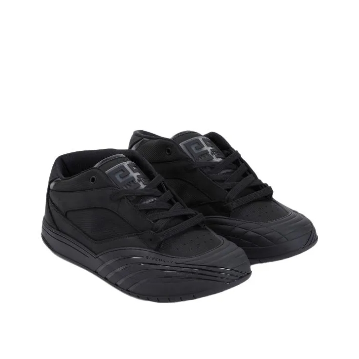 Black shoes with white line online