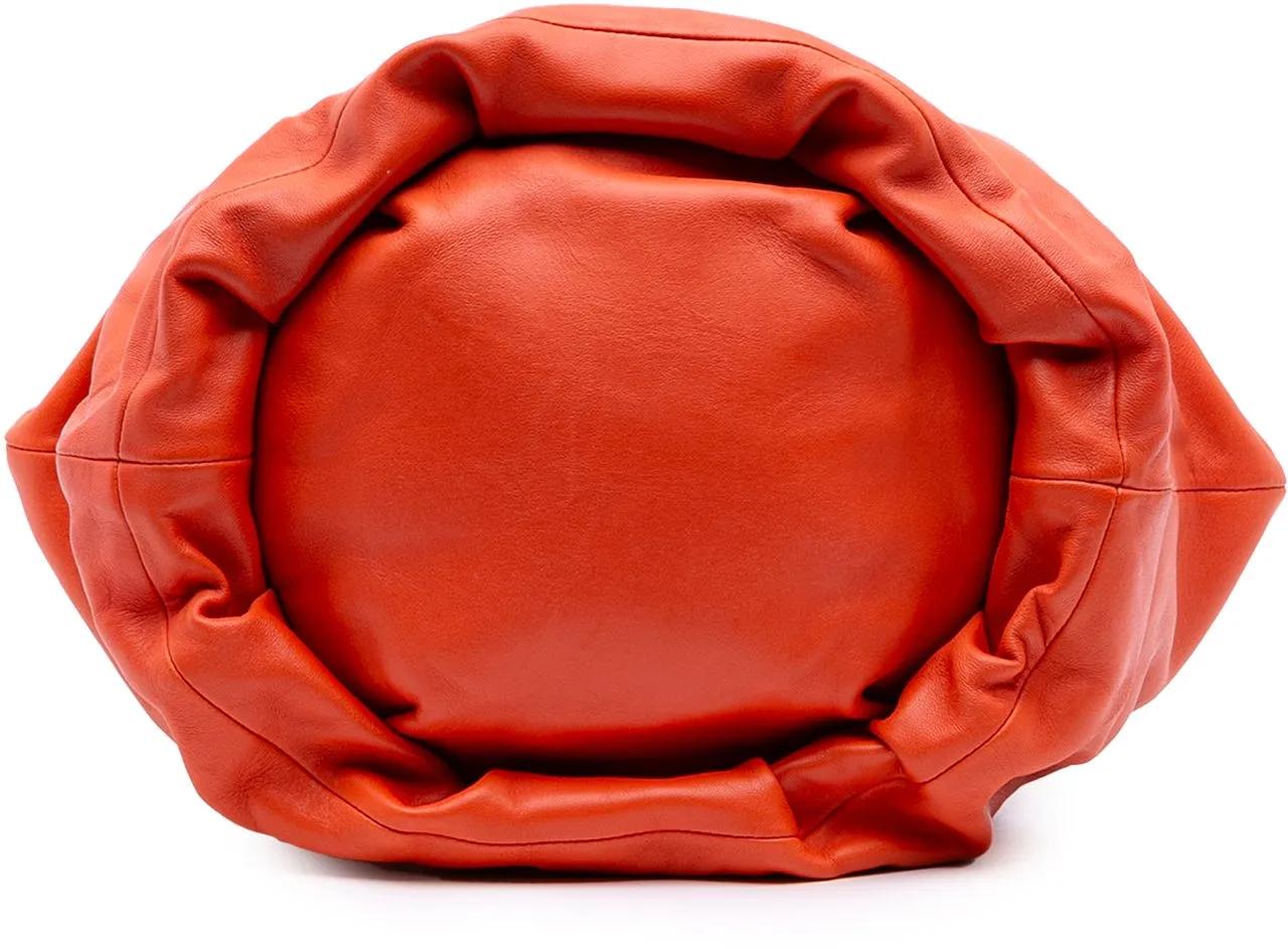 Thumbnail - Loewe Hobo Bags - Small Gathered Lambskin Bounce Bag - Gr. unisize - in Orange - für Damen