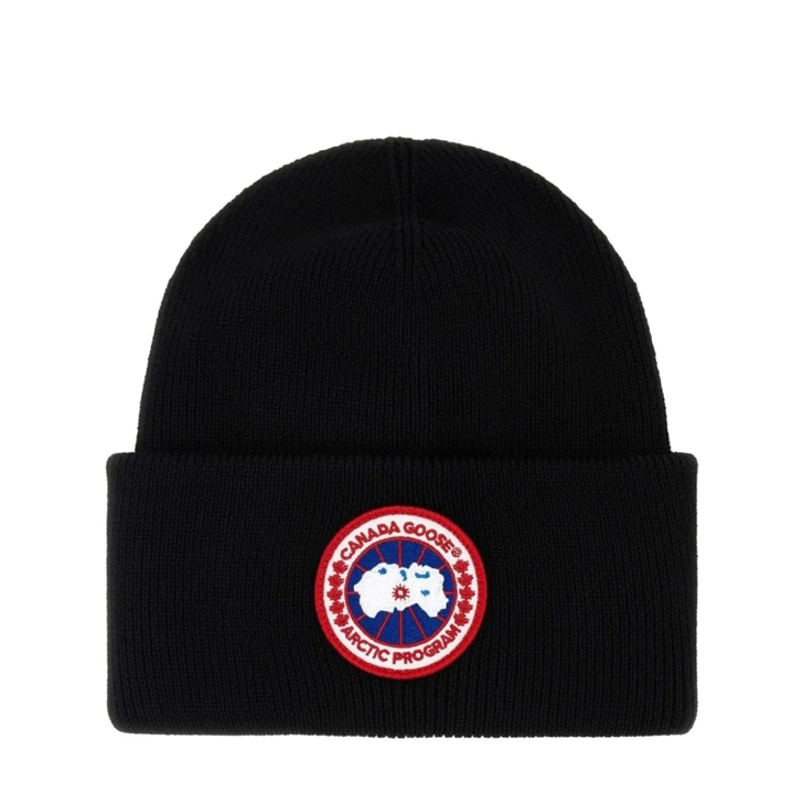 Black canada hat deals