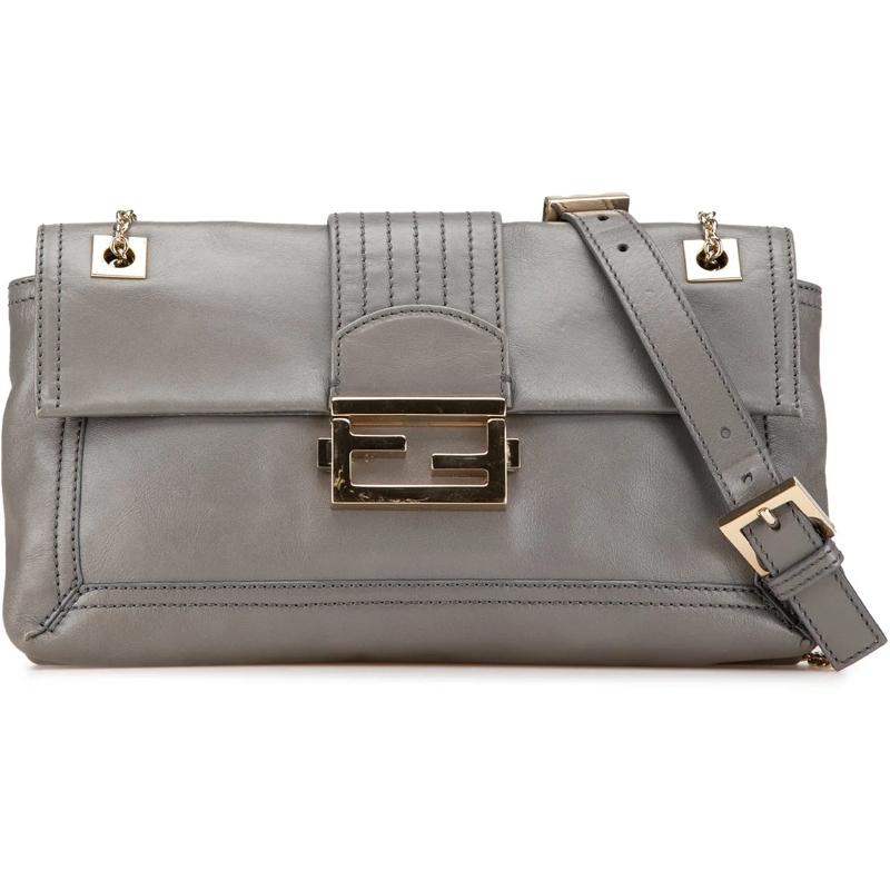 Fendi Sac à bandoulière Glazed Leather Chain Flap Baguette Crossbody grau